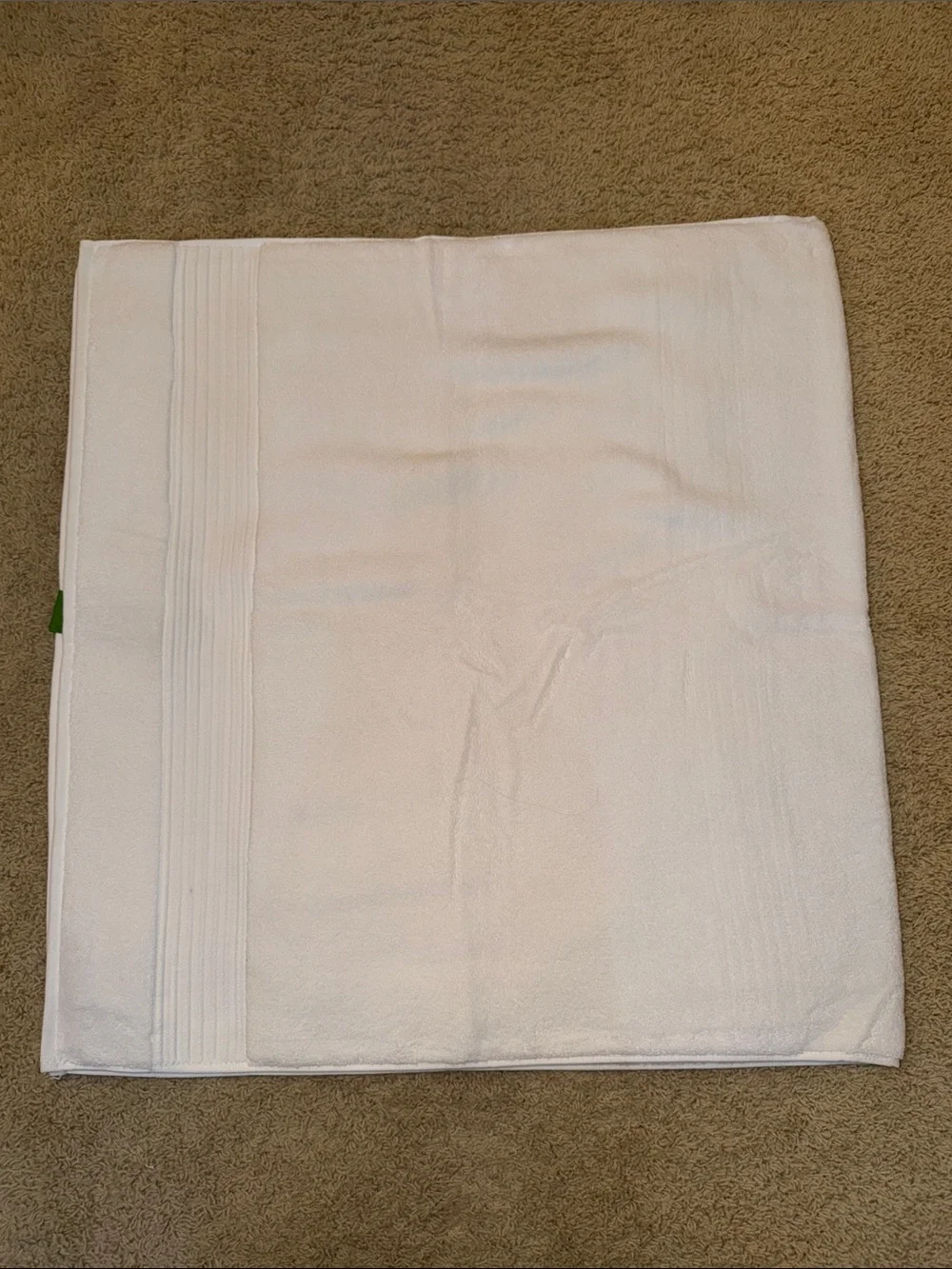 kate spade White Bathroom Linen Set